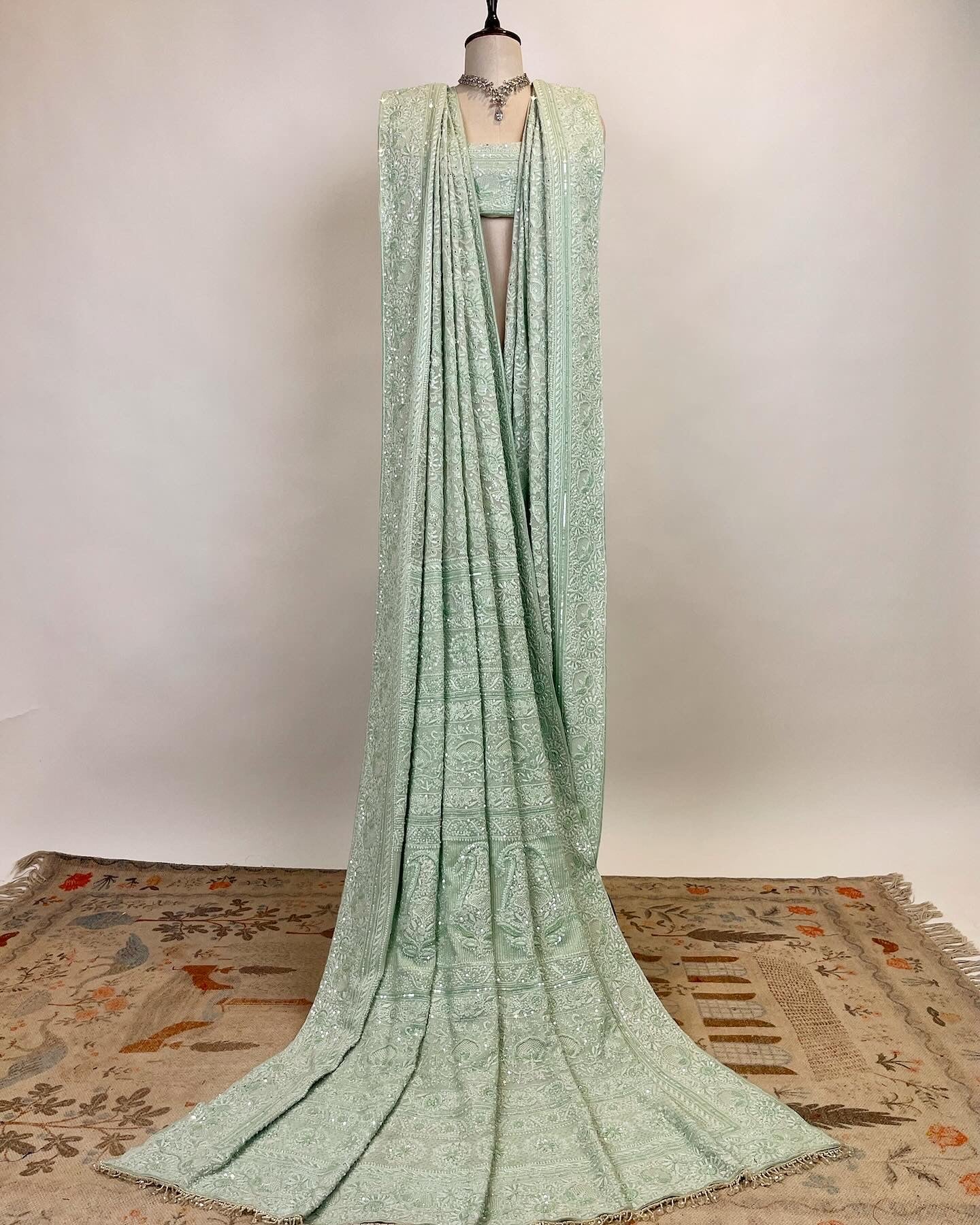 FINE DO TAAR CHIKANKARI SAREE WITH DELICATE PEARL SEQUIN & MIRROR WORK