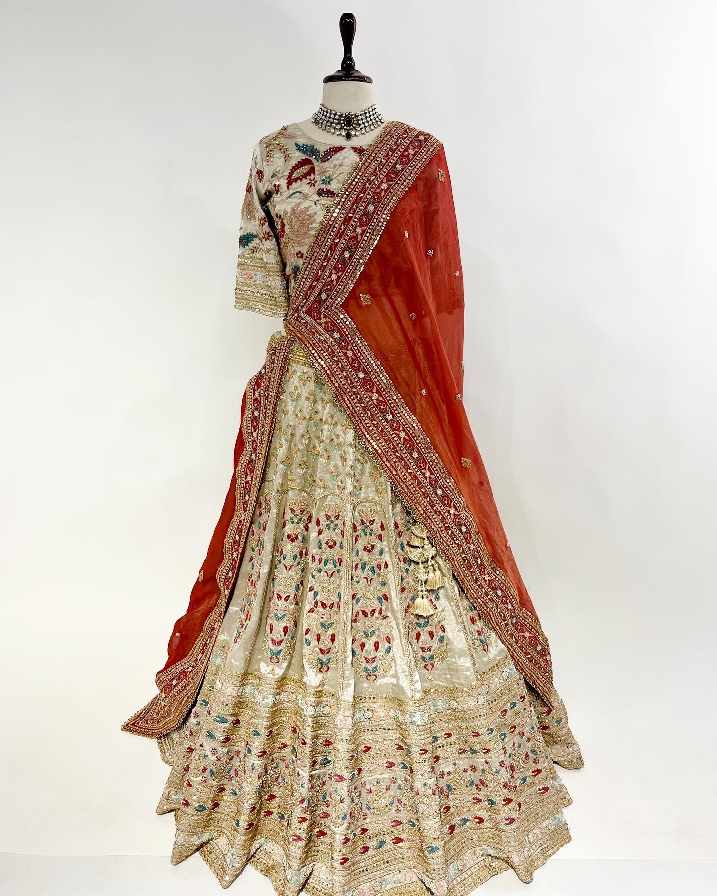 Resham work hot sale bridal lehenga