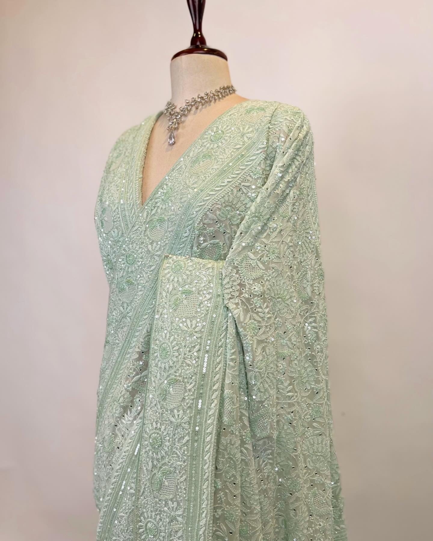 FINE DO TAAR CHIKANKARI SAREE WITH DELICATE PEARL SEQUIN & MIRROR WORK