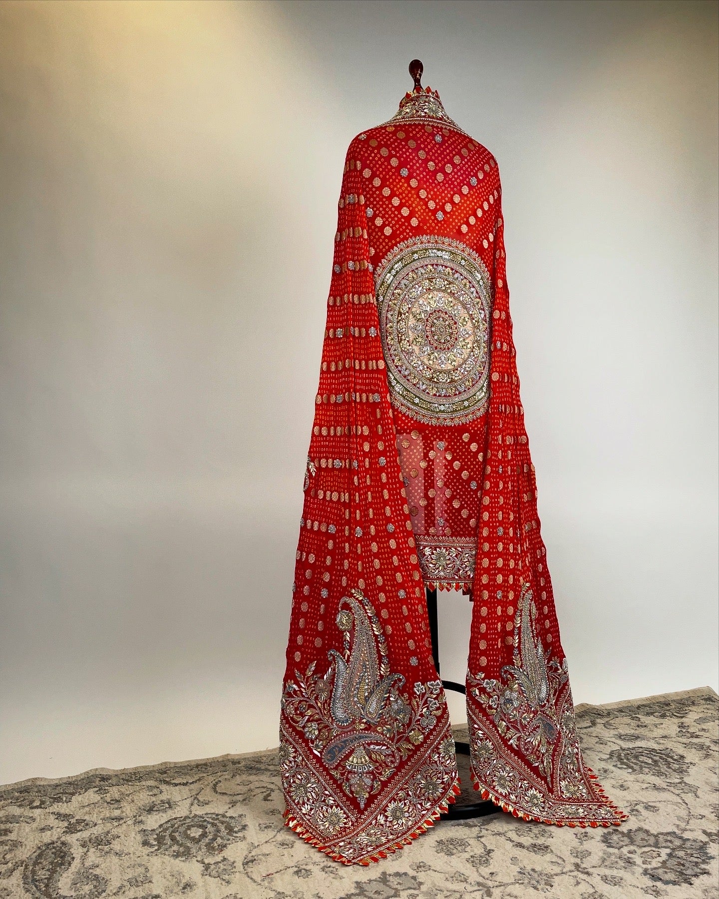 RED ZARDOZI EMBROIDERED BANDHANI ODHNA