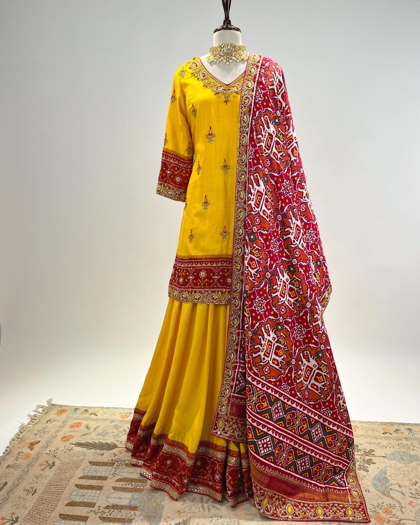 DOUBLE IKAT PATAN PATOLA DUPATTA PAIRED WITH SINGLE IKAT SHORT KURTA & SHARARA IN RESHAM & ZARDOSI WORK