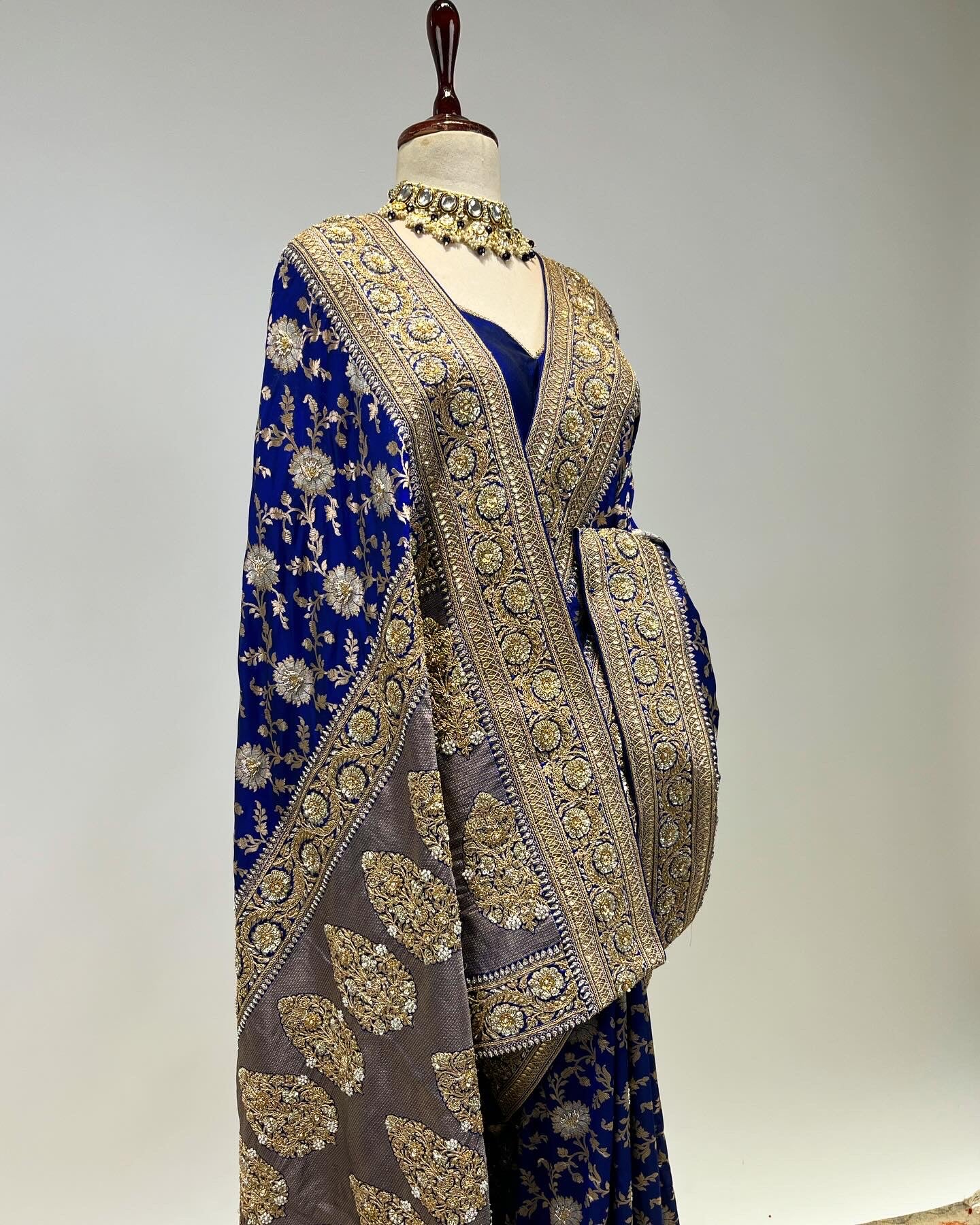 KADWA IN GANGA JAMUNA WEAVE BANARASI SAREE WITH MARODI WORK