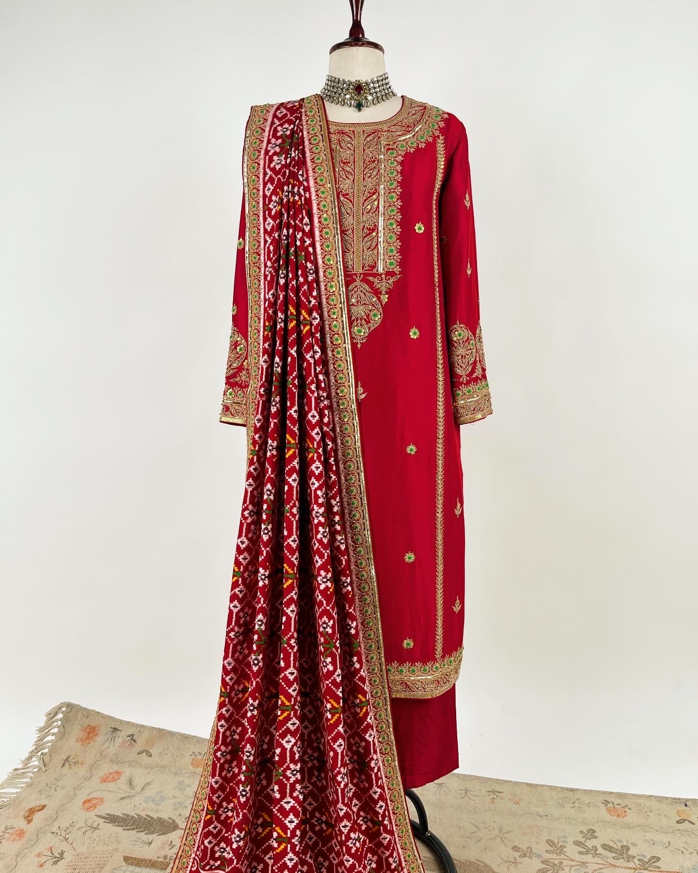 DOUBLE IKAT PATAN PATOLA SUIT SET IN FINE ANTIQUE MARODI WORK