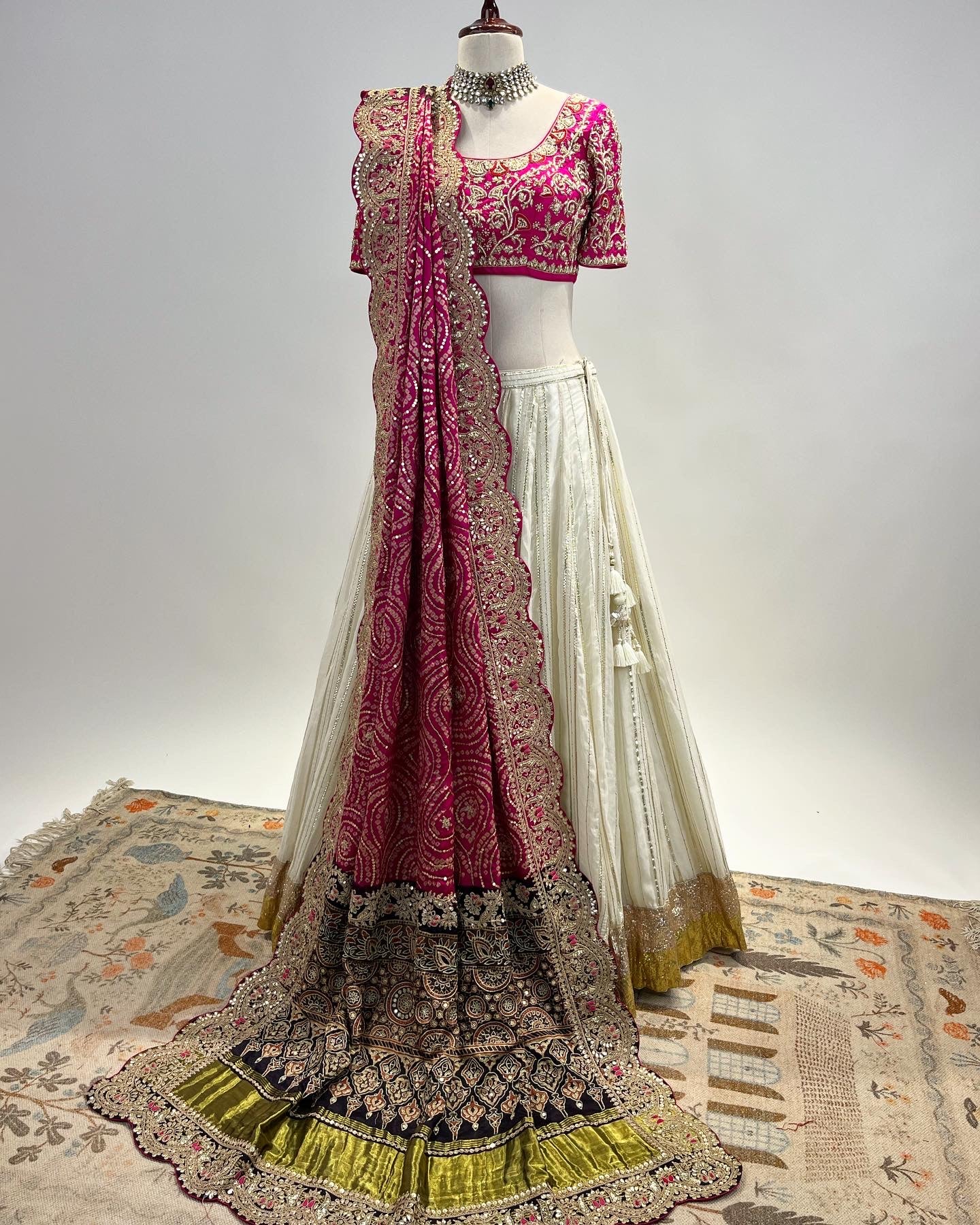 GOTAPATTI BANDHANI AJRAKH LEHENGA