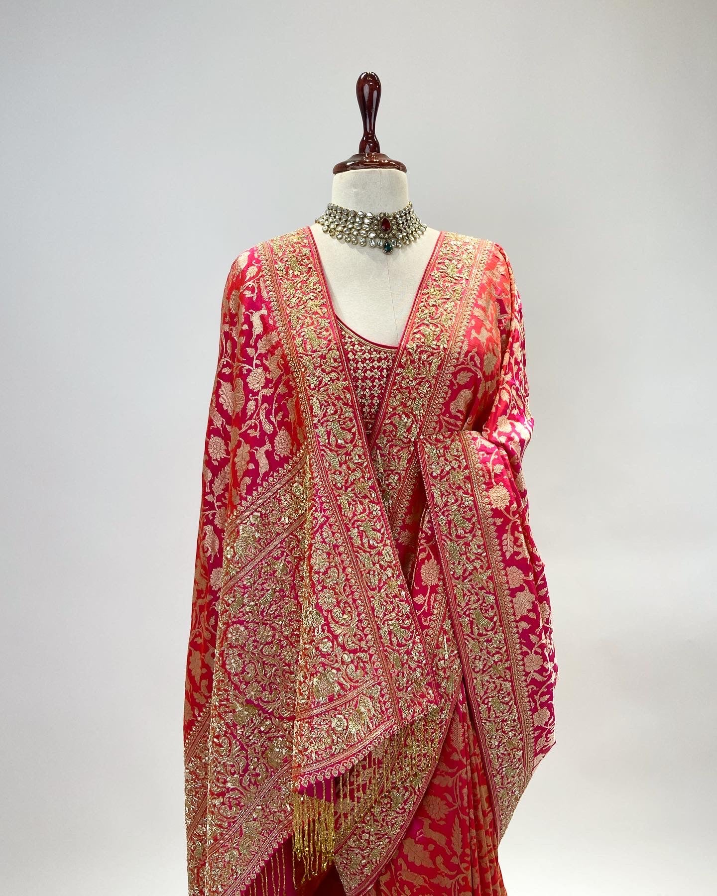 DUAL TONED HANDWOVEN SHIKARA SAREE IN KADWA WEAVE & ANTIQUE ZARDOSI WORK