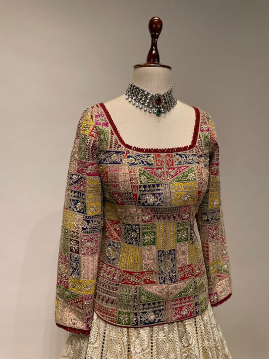 Appliqué Marodi Embroidered Fitted Blouse
