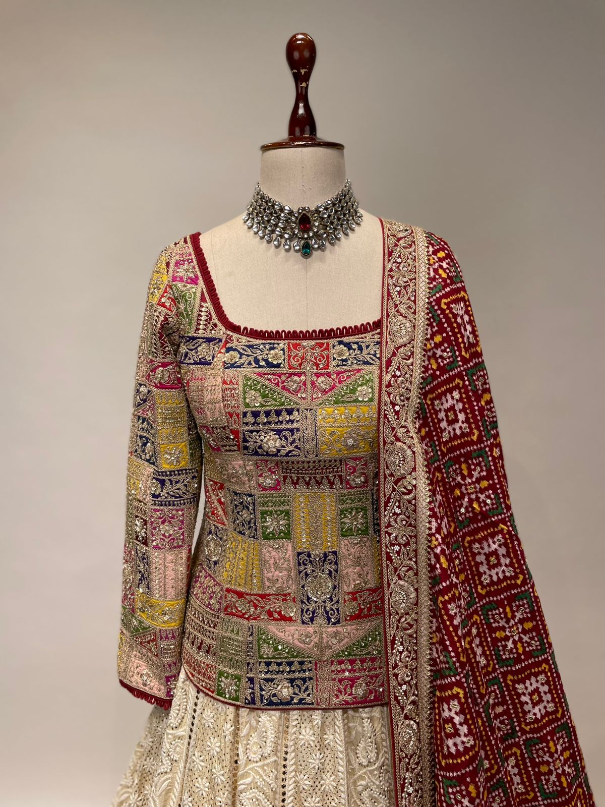 Appliqué Marodi Embroidered Fitted Blouse