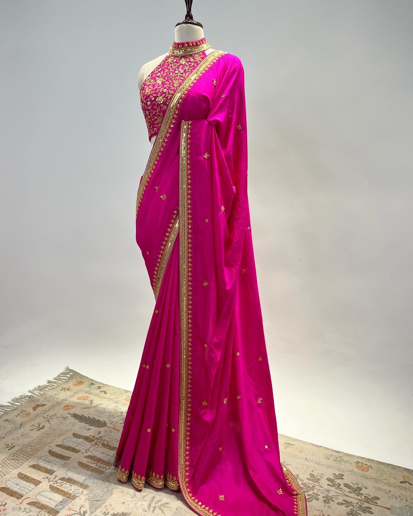 ANTIQUE MARODI WORK SAREE IN PURE SILK WITH A HALTER NECK & BOW BLOUSE