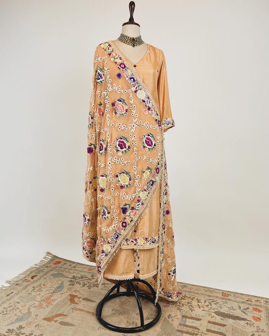 PARSI GARA FLORAL SUIT ENSEMBLE