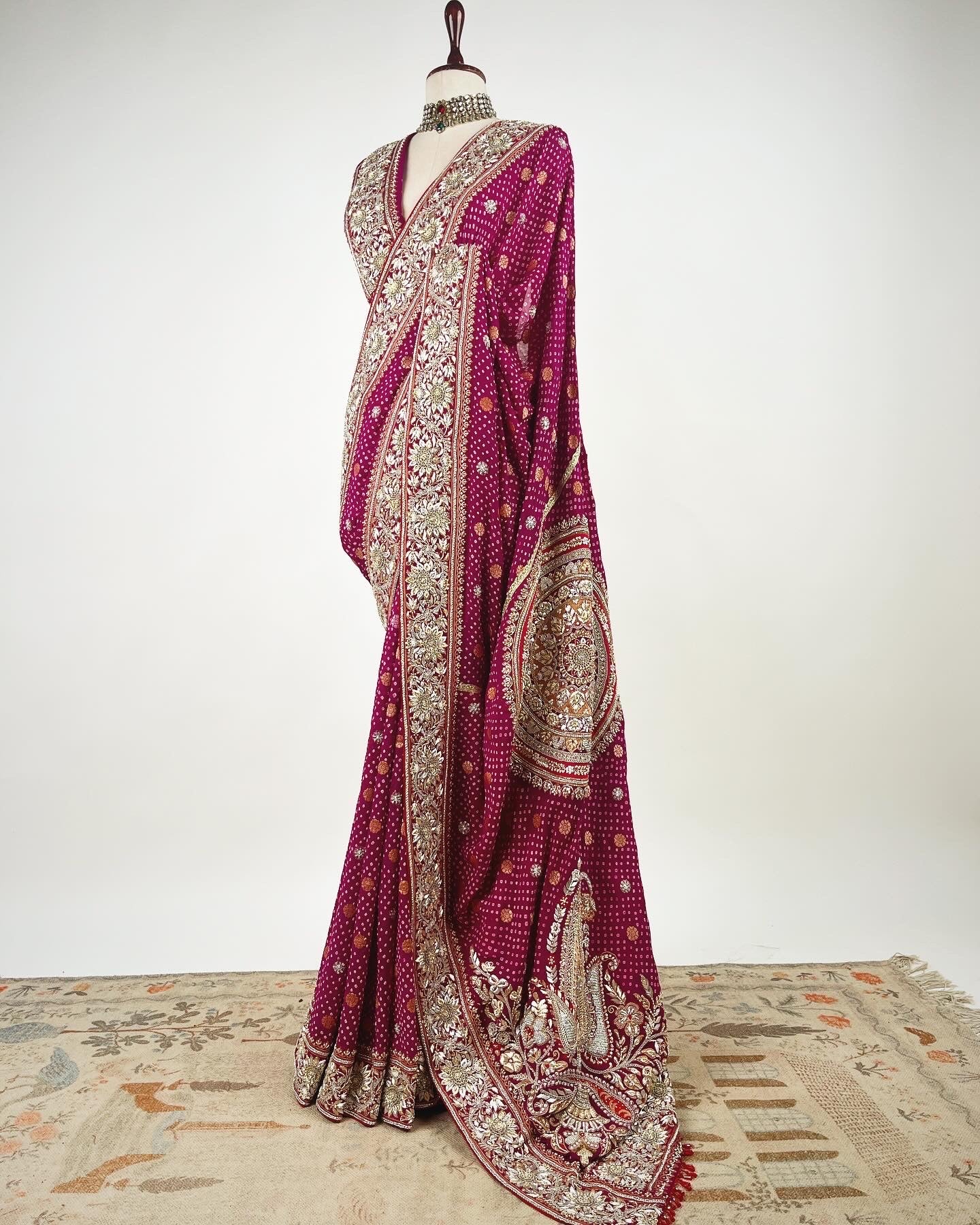 BANARASI BANDHANI SAREE WITH SIGNATURE MANDALA ZARDOSI PALLA WORK