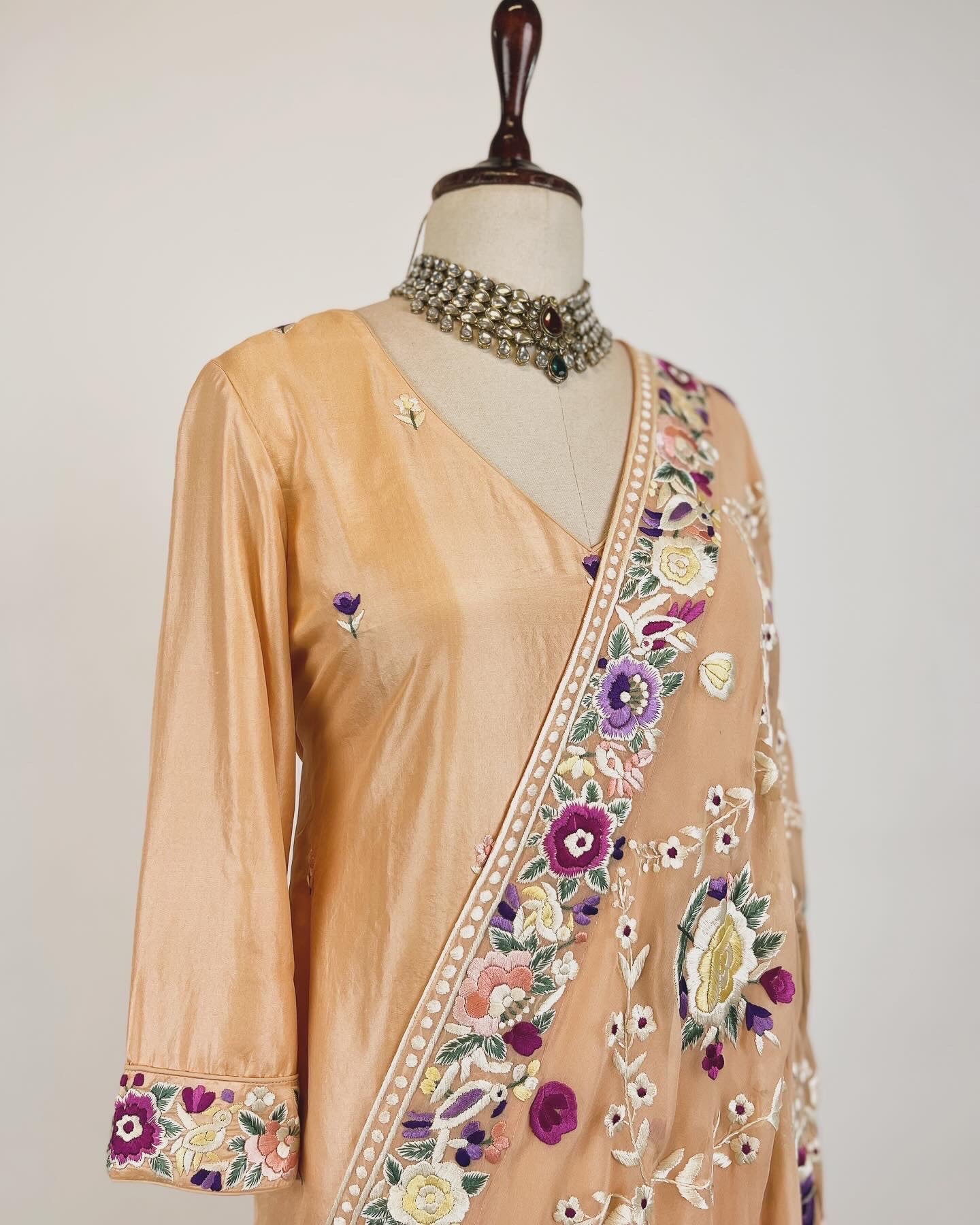 PARSI GARA FLORAL SUIT ENSEMBLE