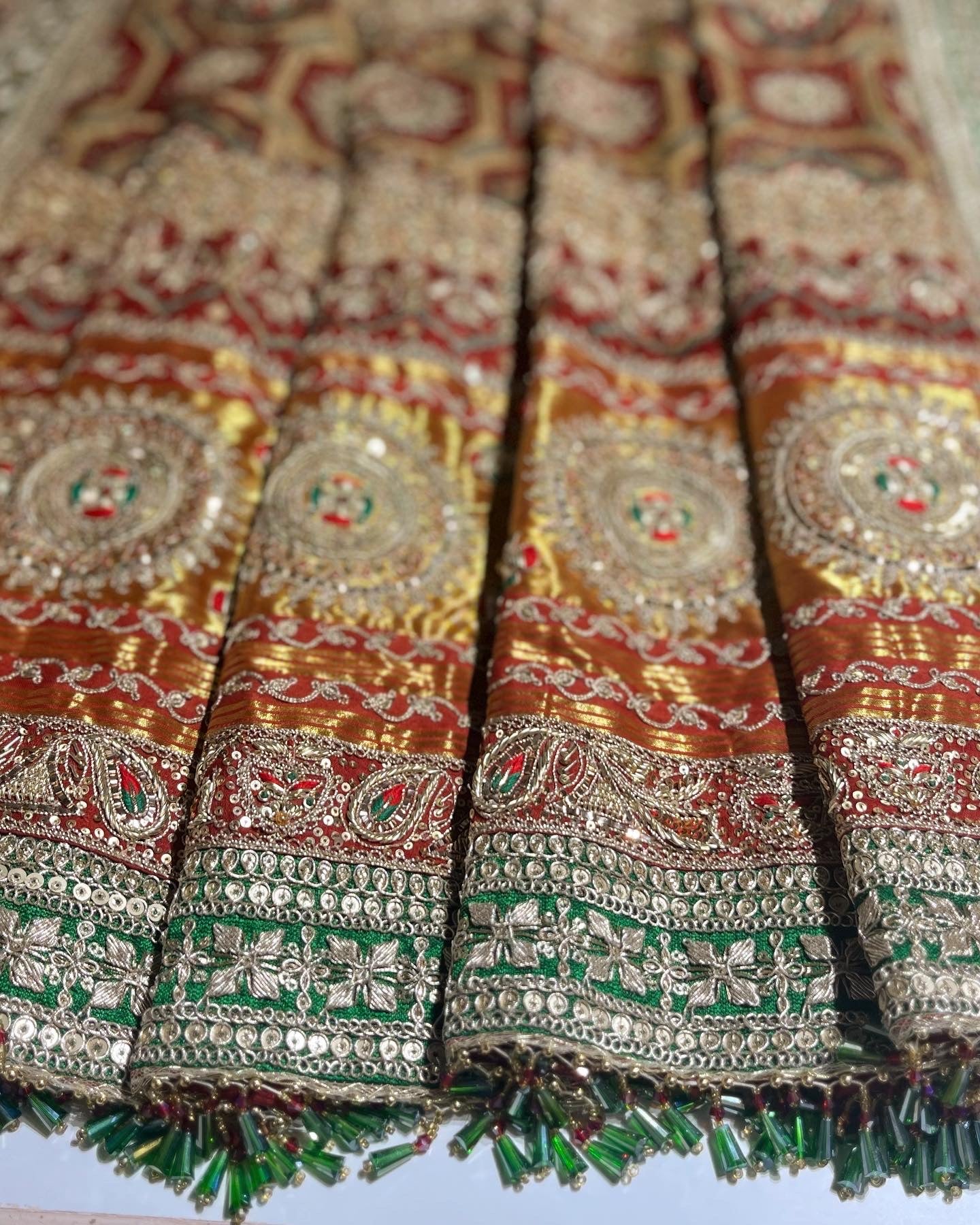 AJRAKH & BANDHANI DUPATTA WITH MARODI, RESHAM & ZARDOSI WORK