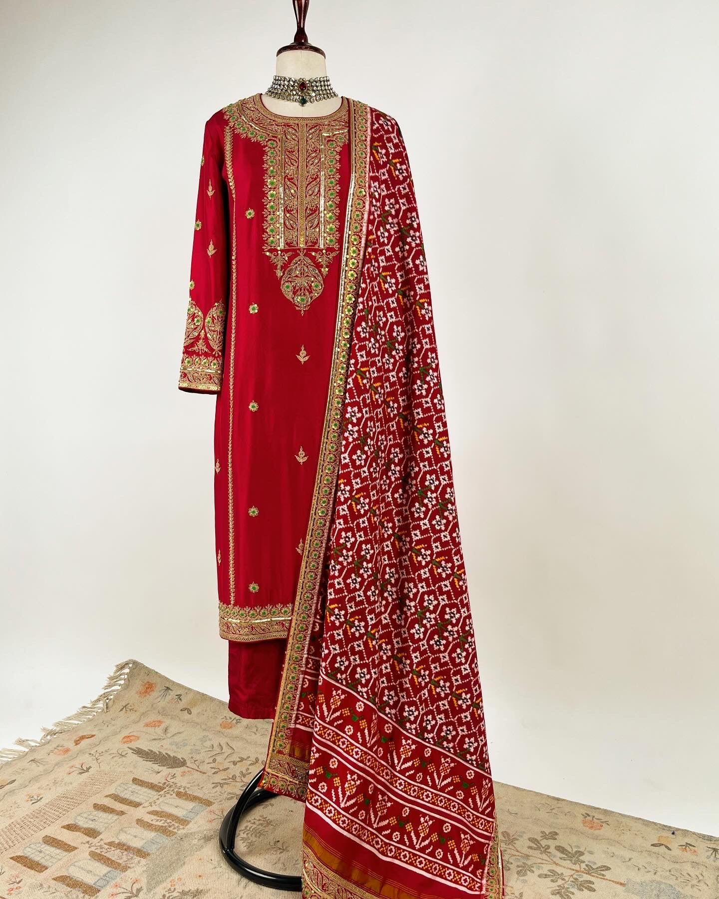 DOUBLE IKAT PATAN PATOLA SUIT SET IN FINE ANTIQUE MARODI WORK