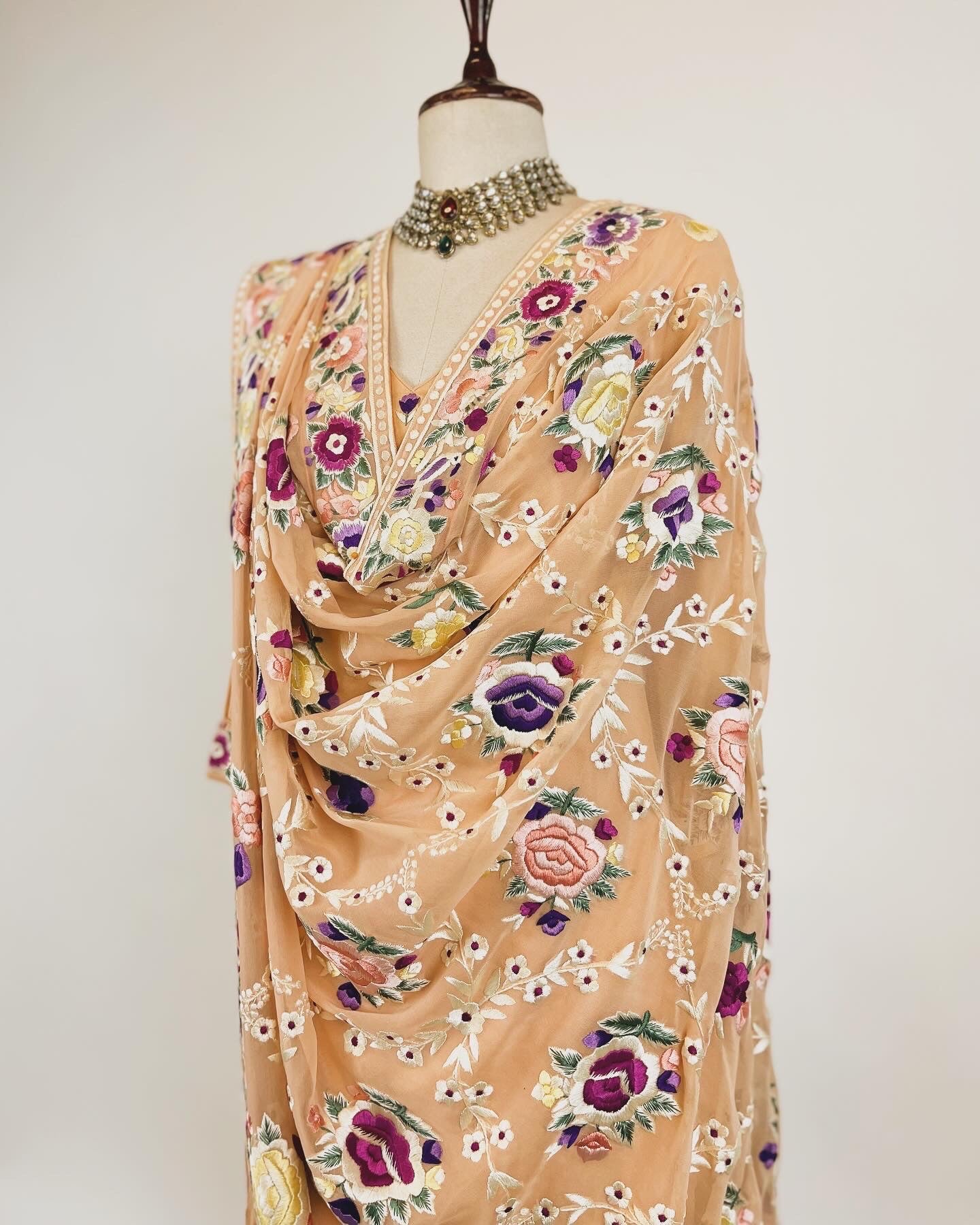 PARSI GARA FLORAL SUIT ENSEMBLE