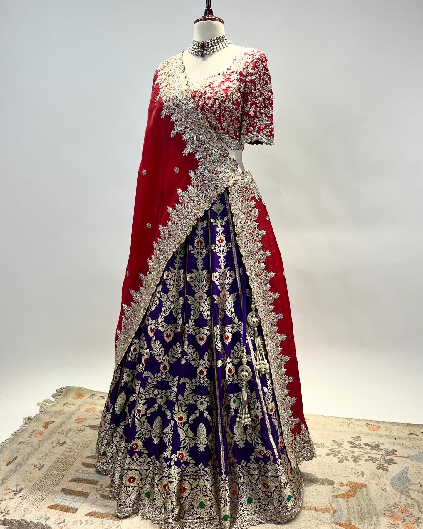 PURE KADWA WEAVE LEHENGA WITH ZARDOSI WORK DUPATTA & BLOUSE