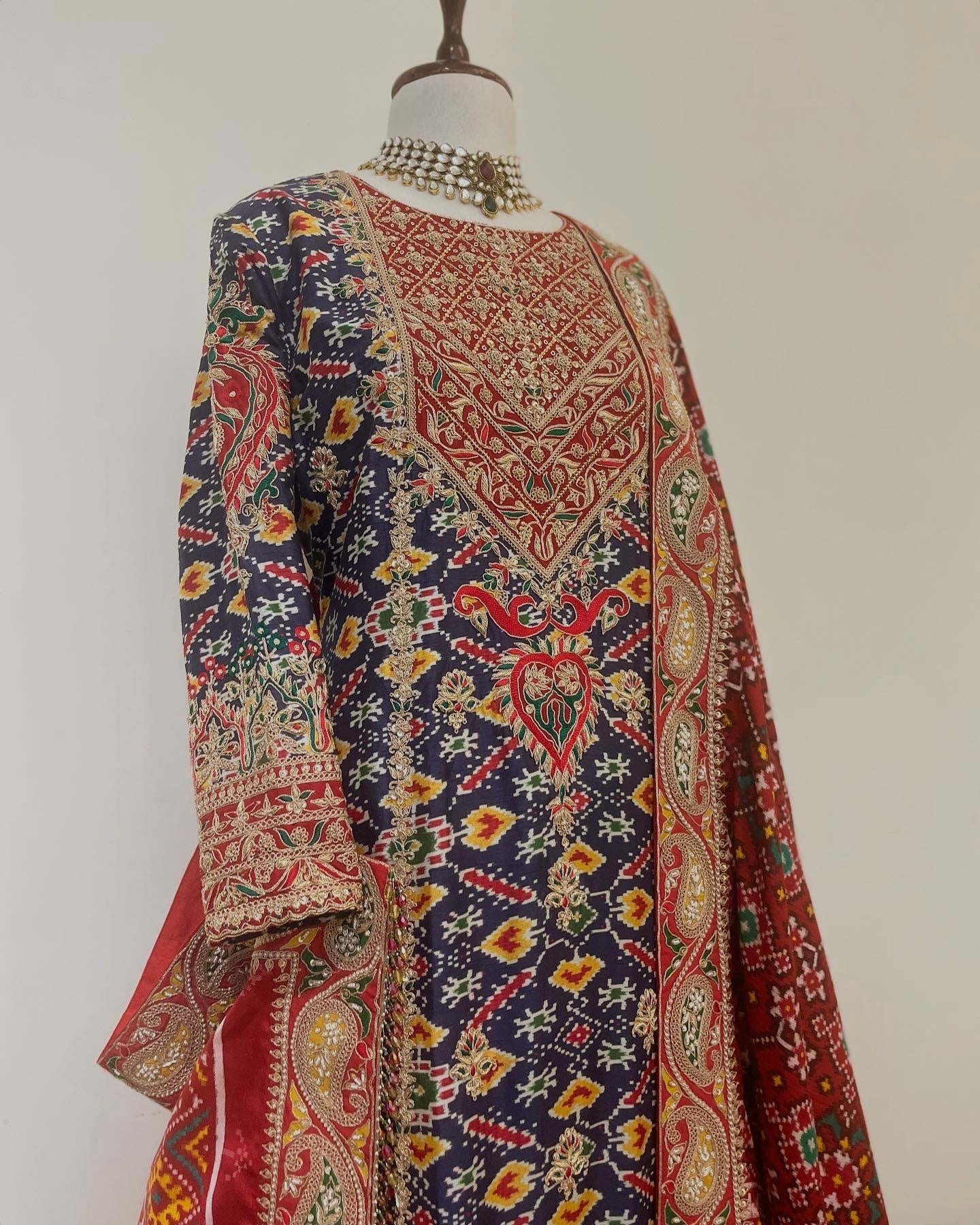 DOUBLE IKAT PATAN PATOLA ENSEMBLE WITH ZARDOSI