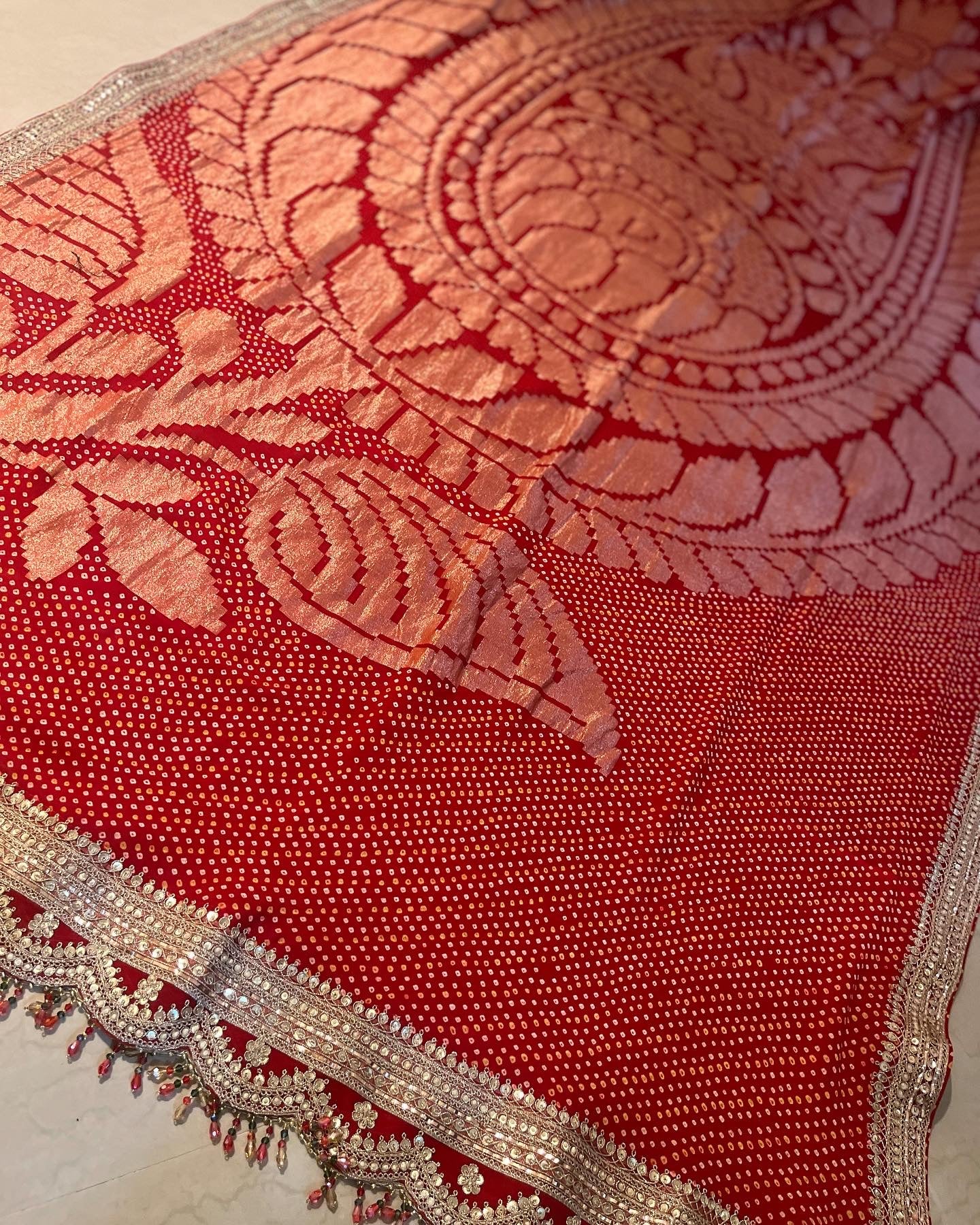 RAI BANDHEJ SAREE IN SINGLE KERI BANARASI BUTA WORK & MARODI BORDER