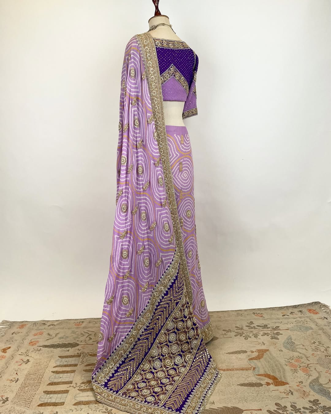 LAVENDER AND PURPLE DUAL TONED RAI BANDHEJ KADWA BENARASI WEAVE SAREE WITH DORI MARODI ZARDOSI AND TIKI EMBROIDERY