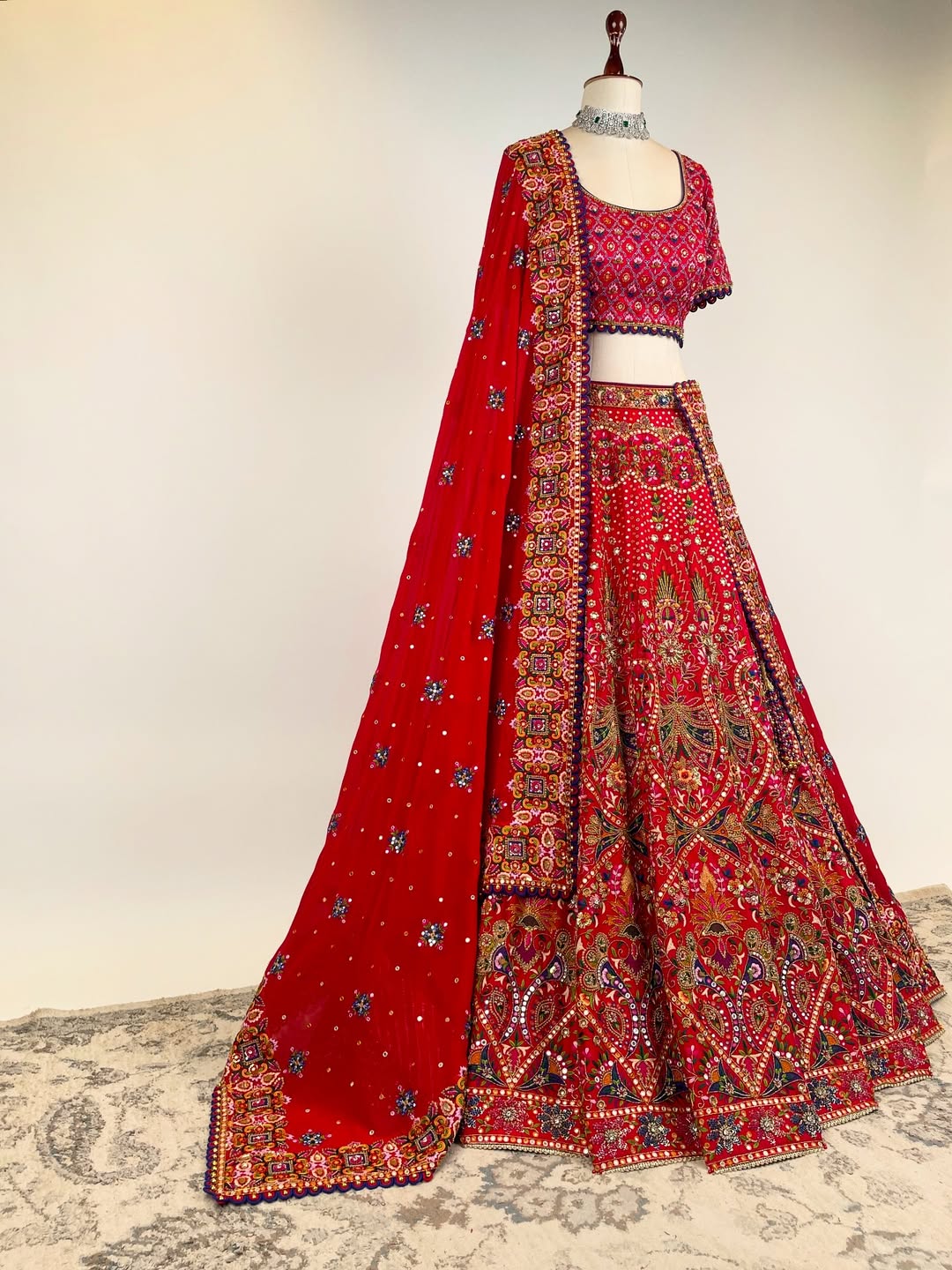 EKTAAR RESHAM NAKSHI SAADI AND AABLA WORK LEHENGA
