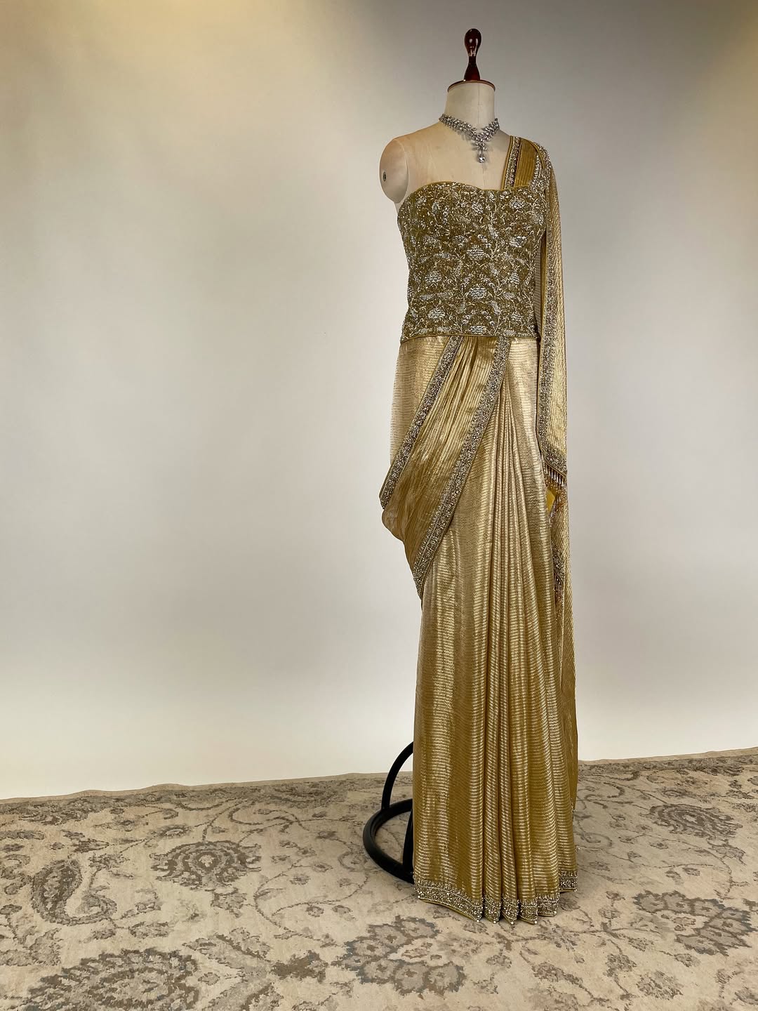 TISSUE SAREE IN BEJWELLED EMBROIDERED BORDERS PAIRED WITH BEJEWELLED CORSET