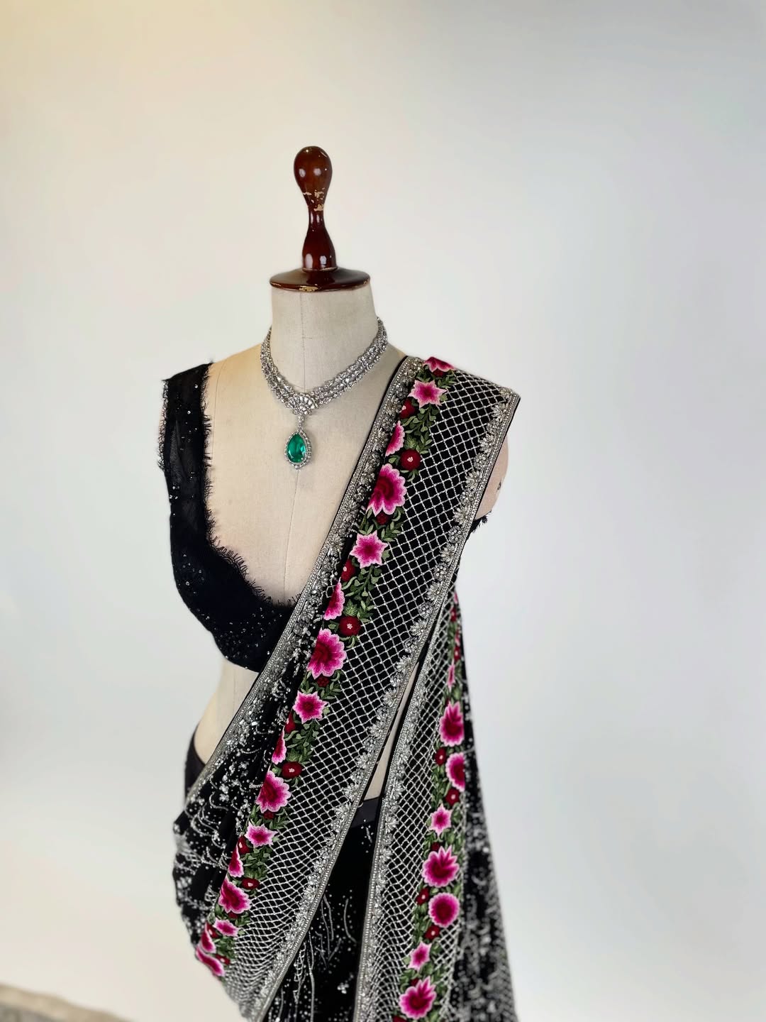 RESHAM AND DIAMANTE GEORGETTE SAREE WITH A FRENCH CHANTILLY LACE EMBELLISHED BLOUSE